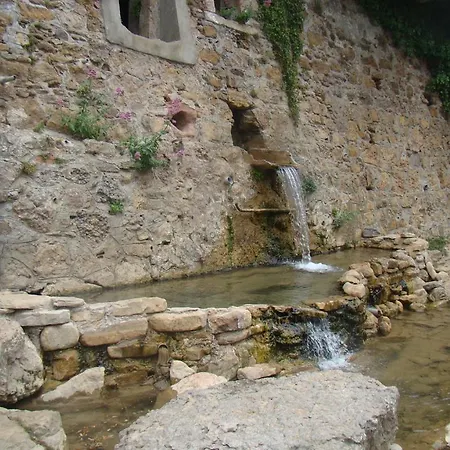 Aux Douces Nuits De לינה וארוחת בוקר 3*