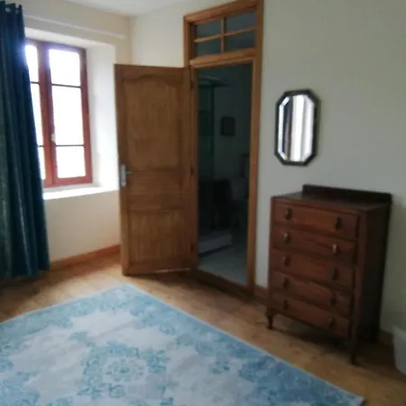 לינה וארוחת בוקר Aux Douces Nuits De Rivel